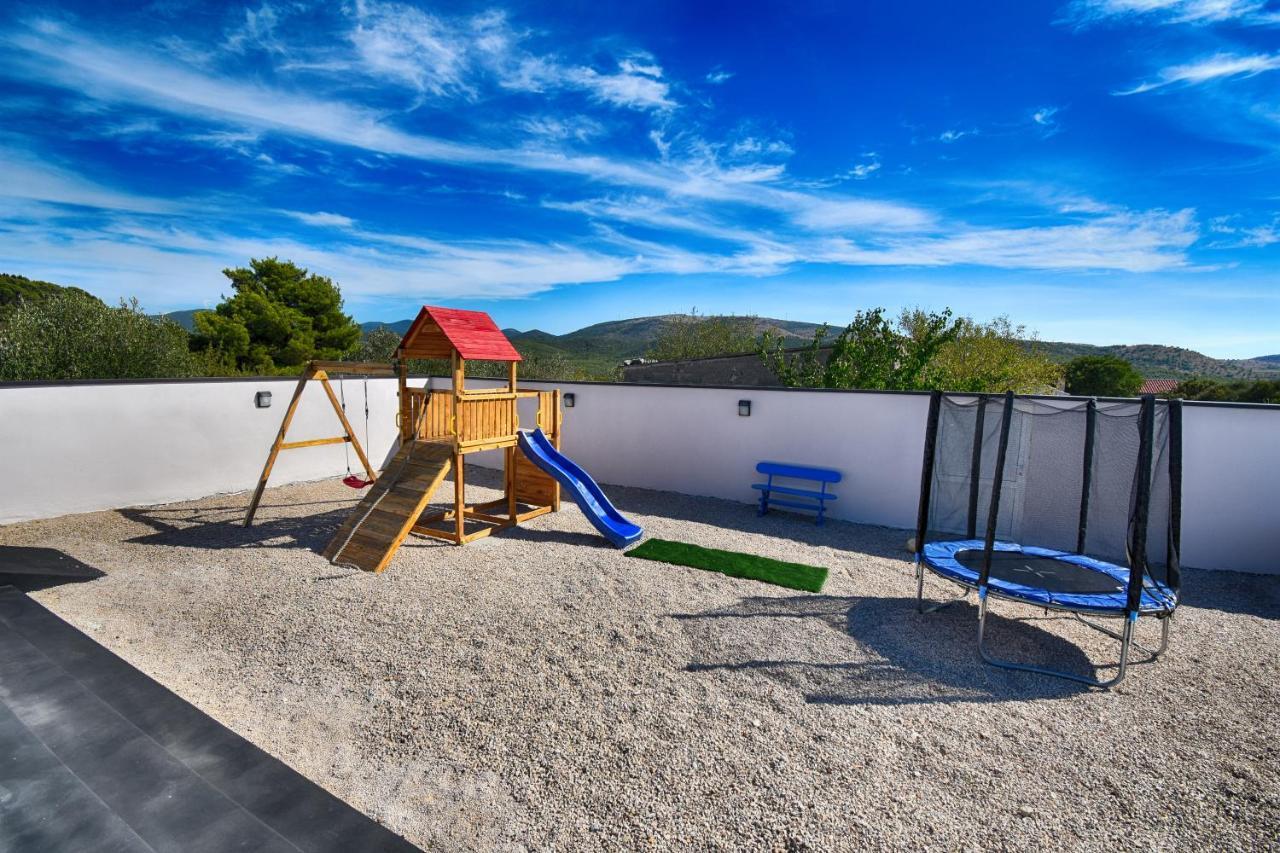 Resort Renjeland Sibenik Exterior photo